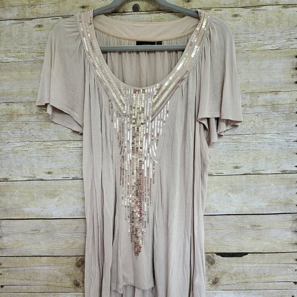 Pretty Beige & Gold Sequin Short Sleeve Top - Picture 1 of 7